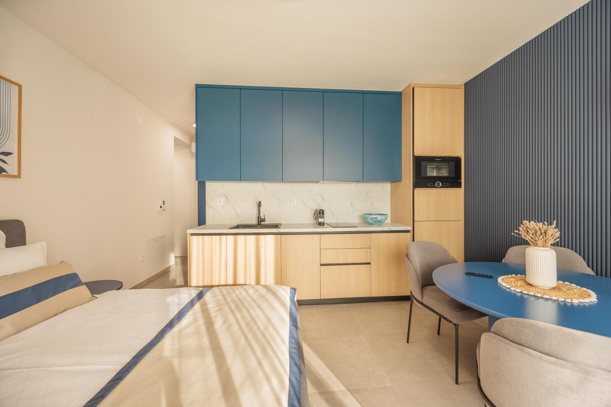 Apartments Dernaj วีร์ ภายนอก รูปภาพ