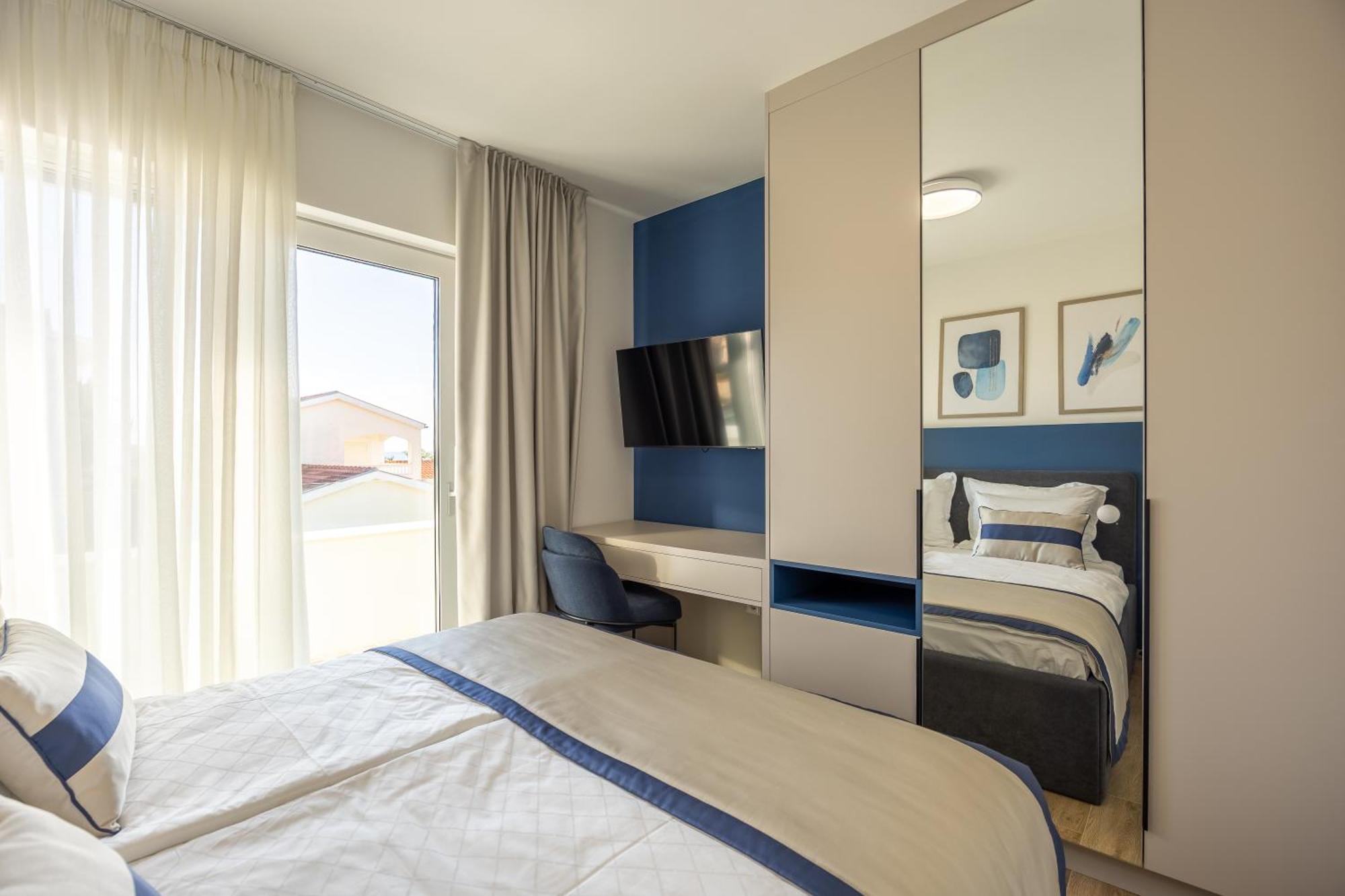 Apartments Dernaj วีร์ ภายนอก รูปภาพ